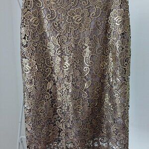 NEW! Lace pencil skirt